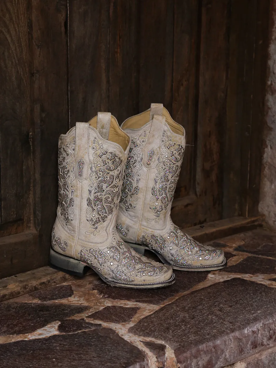 A3397 - WOMEN'S WHITE GLITTERED INLAY AND CRYSTALS SQUARE TOE WEDDING COWBOY BOOT