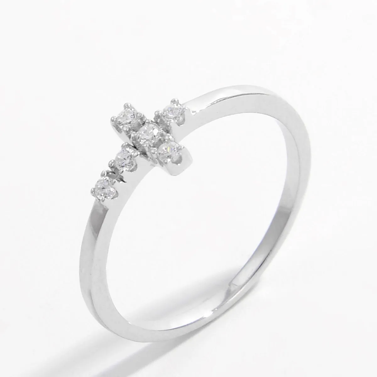 BE. 925  Cross Ring