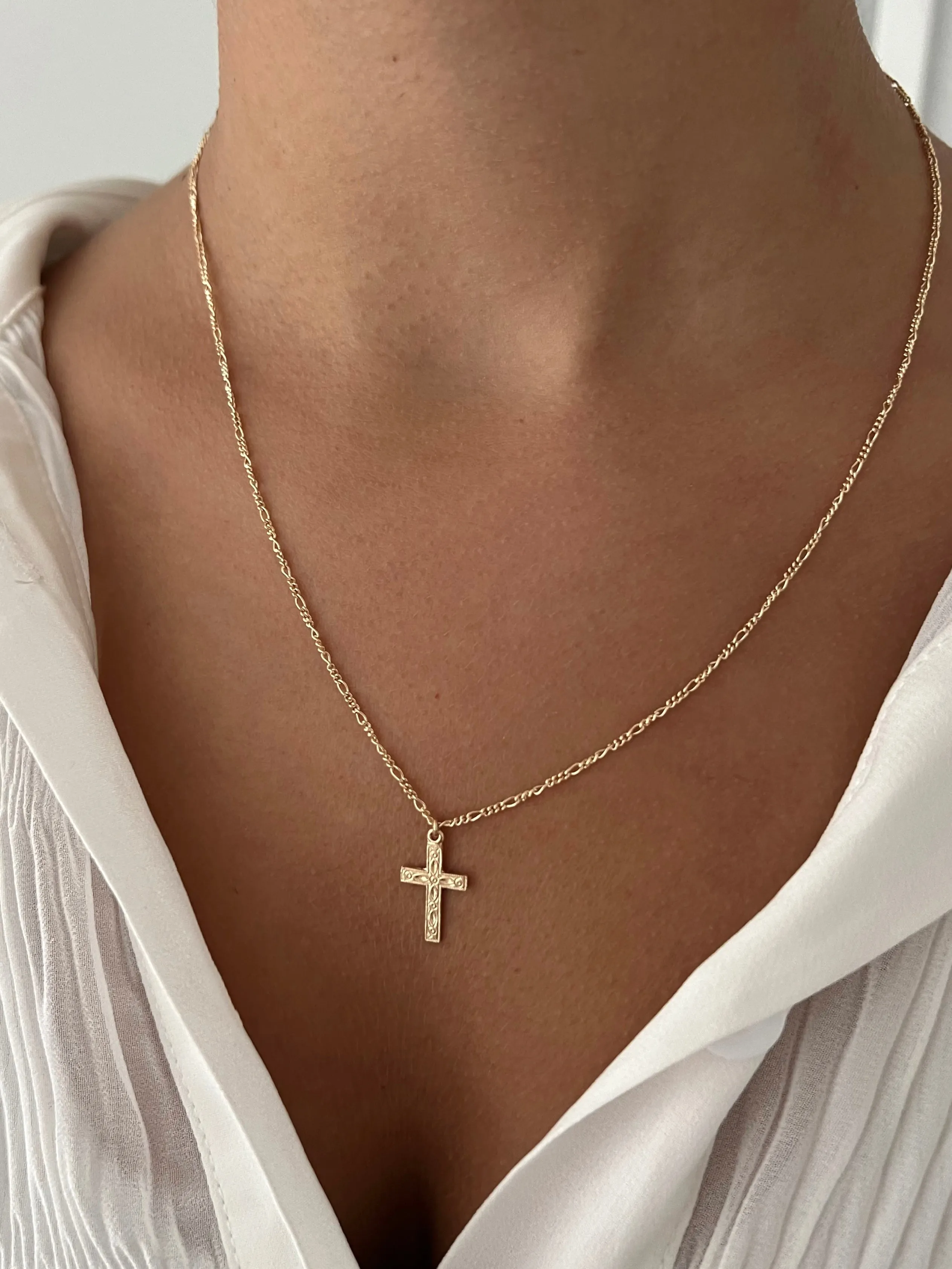 FLORA CROSS NECKLACE