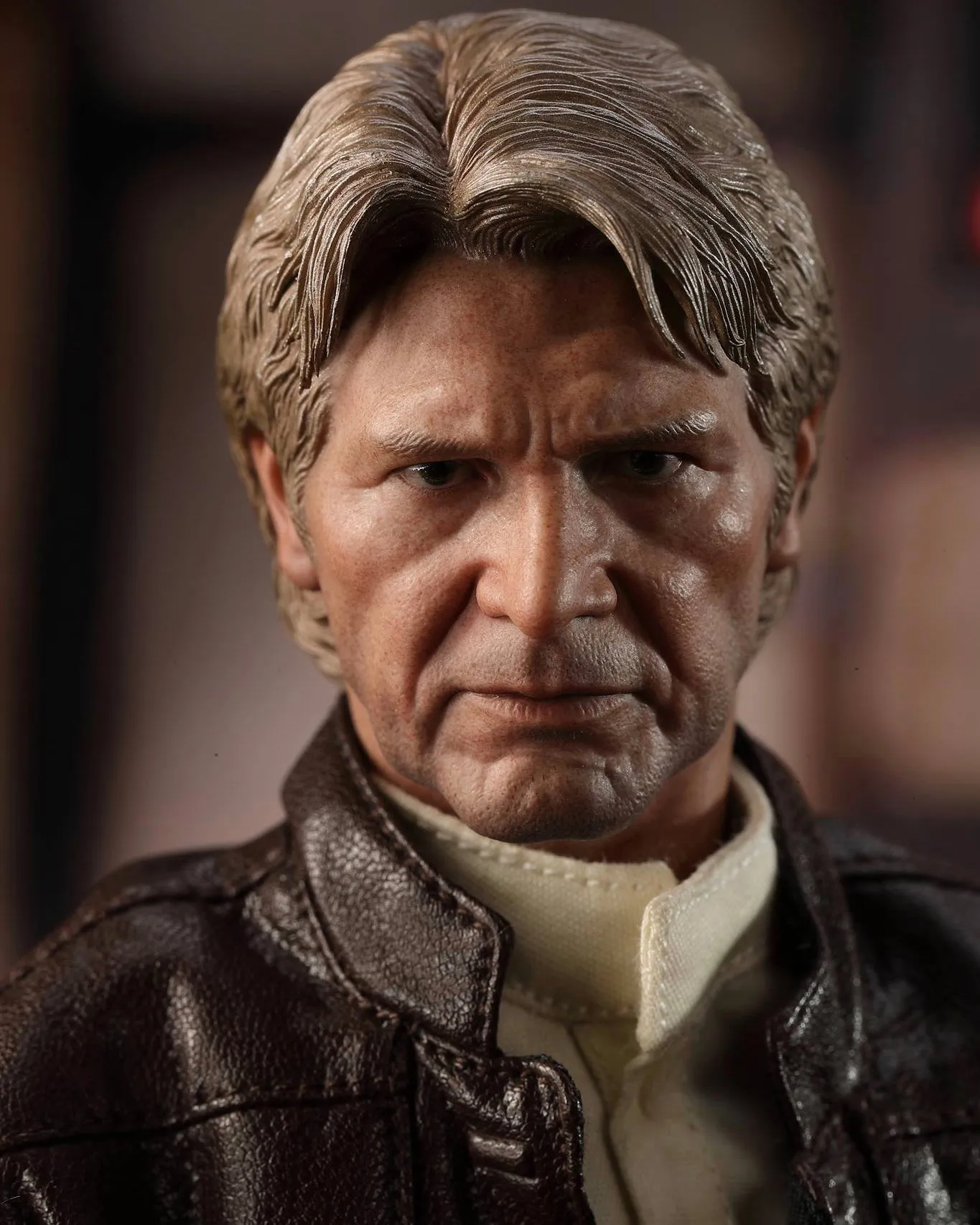 Hot toys MMS374 Star Wars The Force Awakens Han Solo