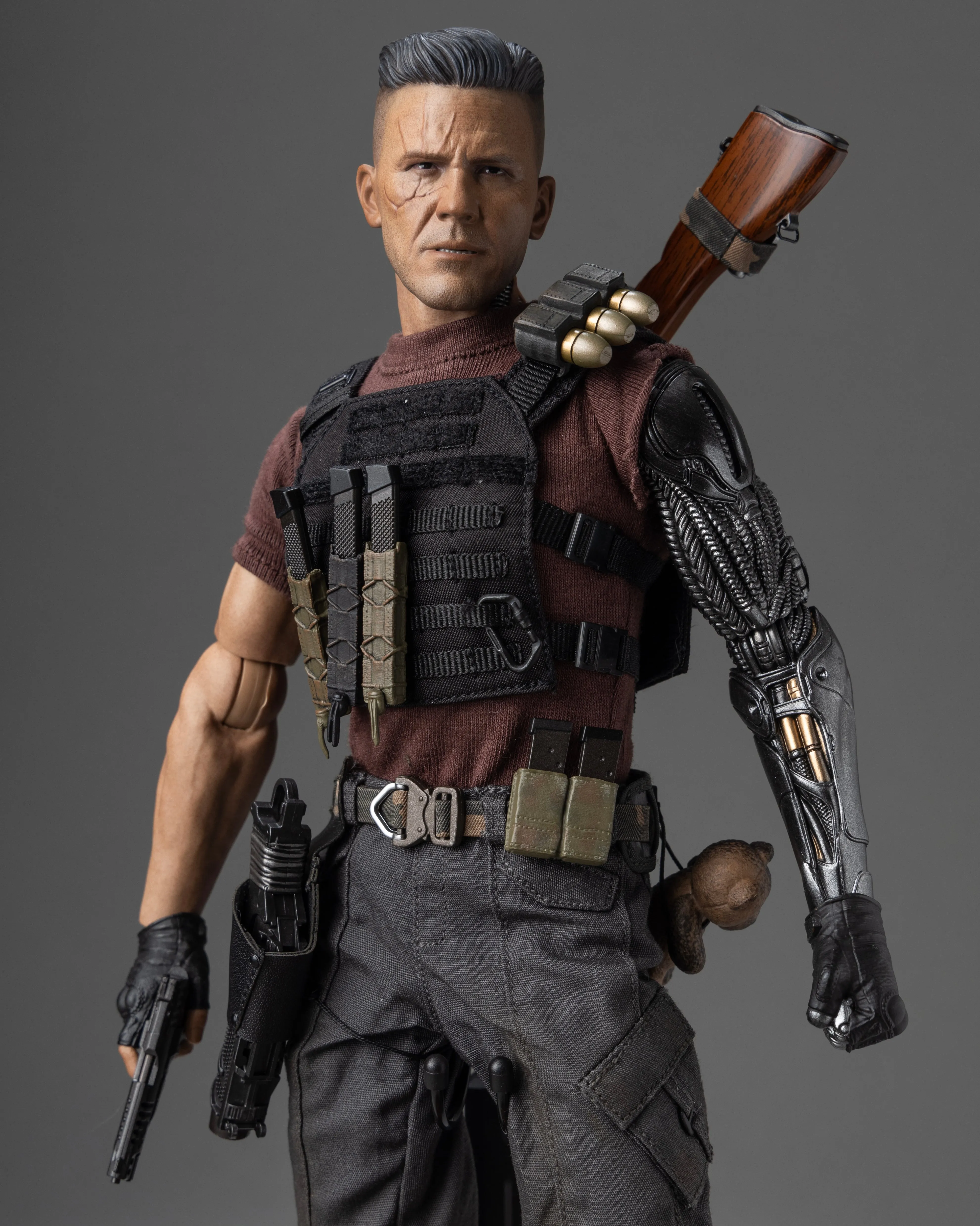 Hot toys MMS583B Deadpool 2 Cable (Special Edition)