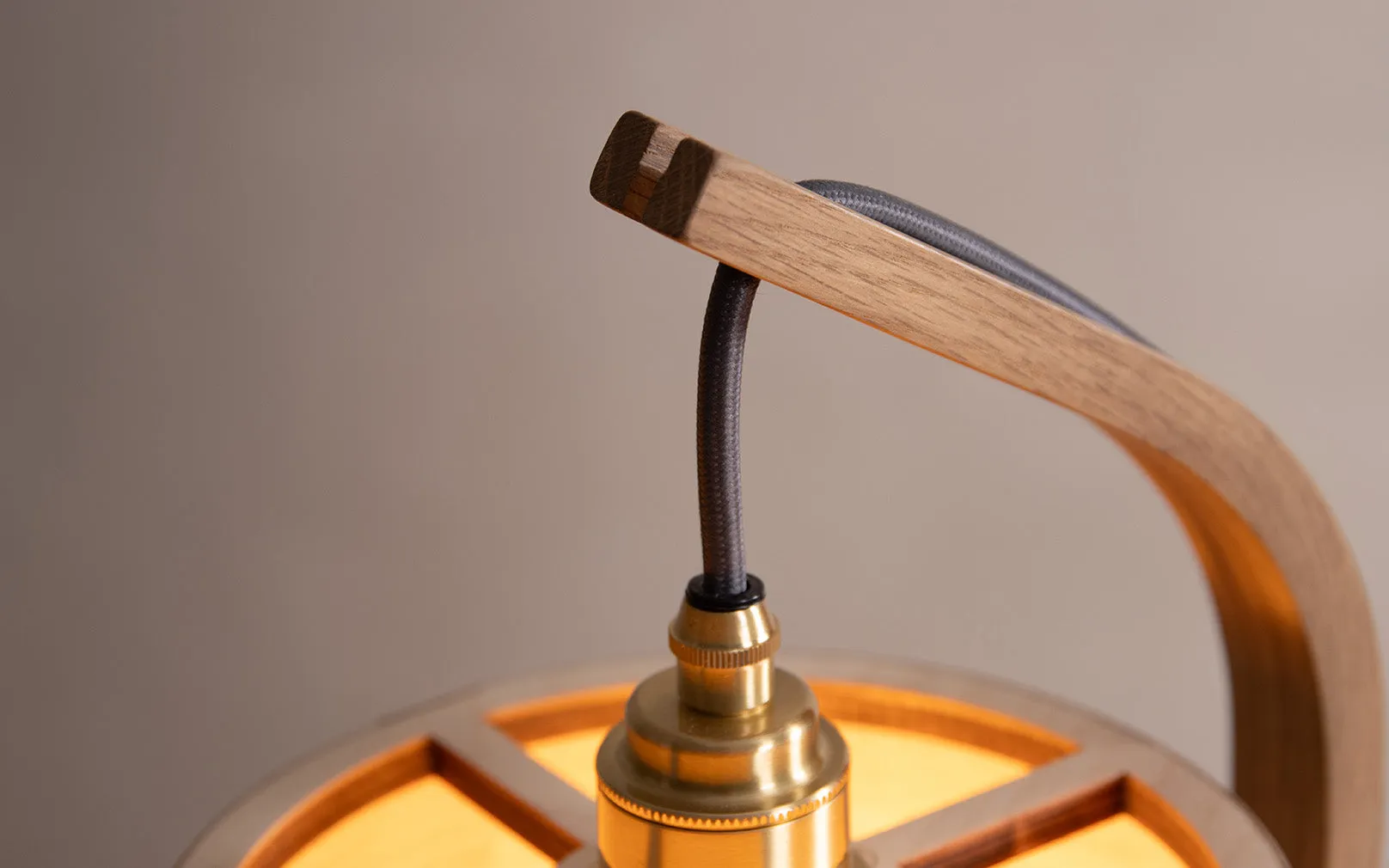 Stem Table Light