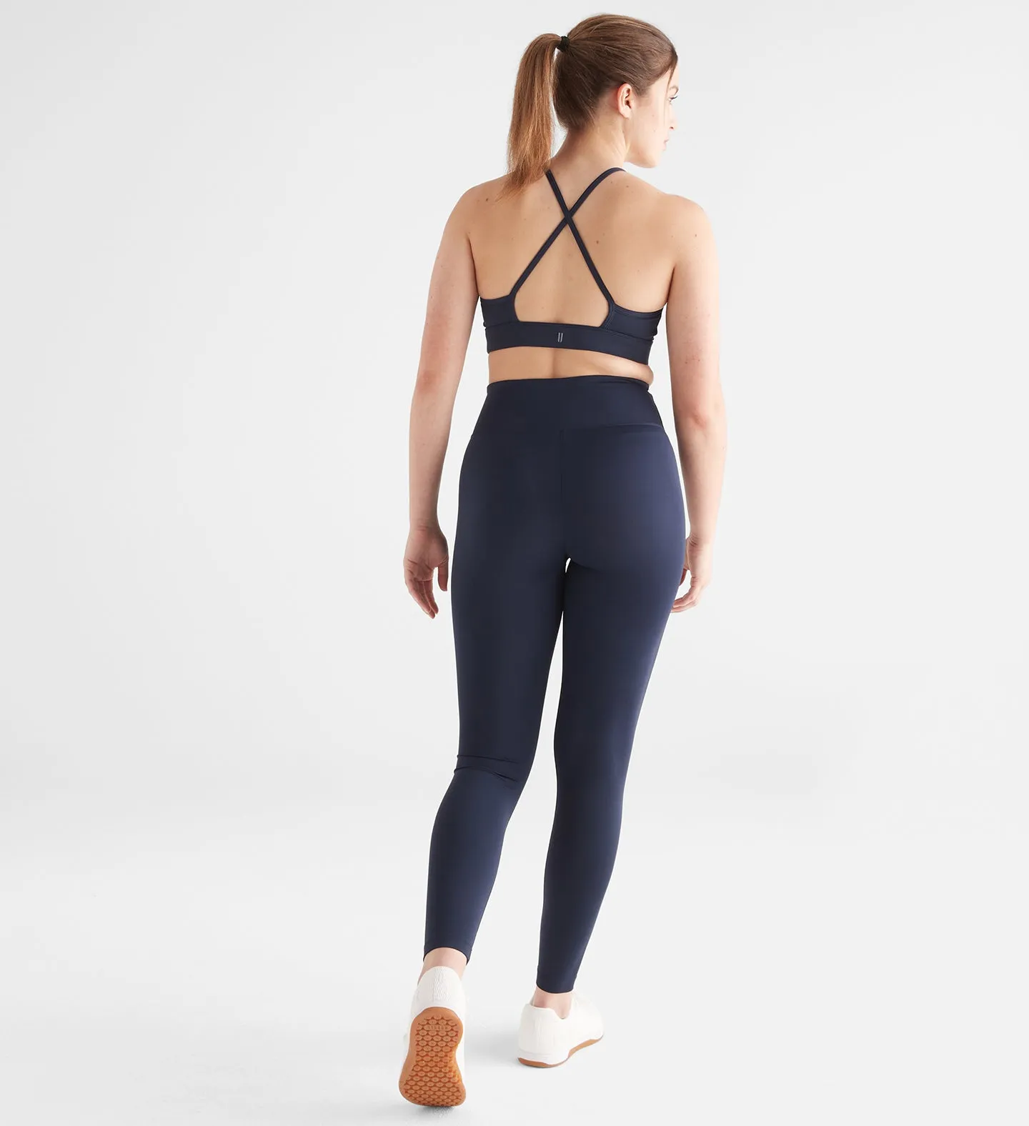 Women's High-Rise Sleek Tight 28"